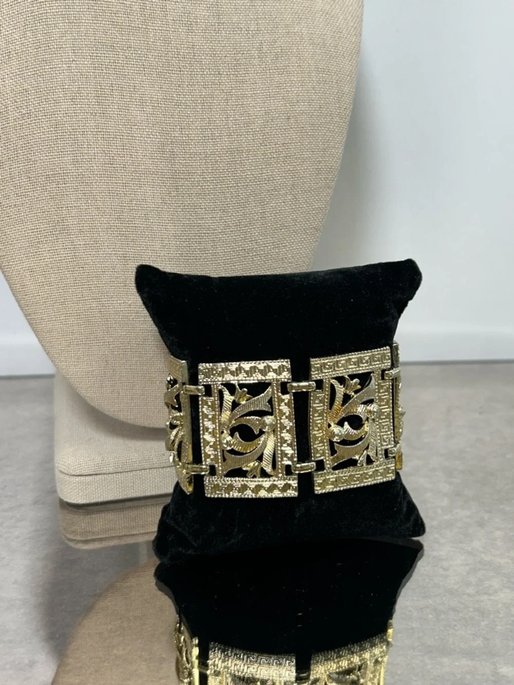 Vintage Gold-Tone Filigree Panel Bracelet - Women Accessories